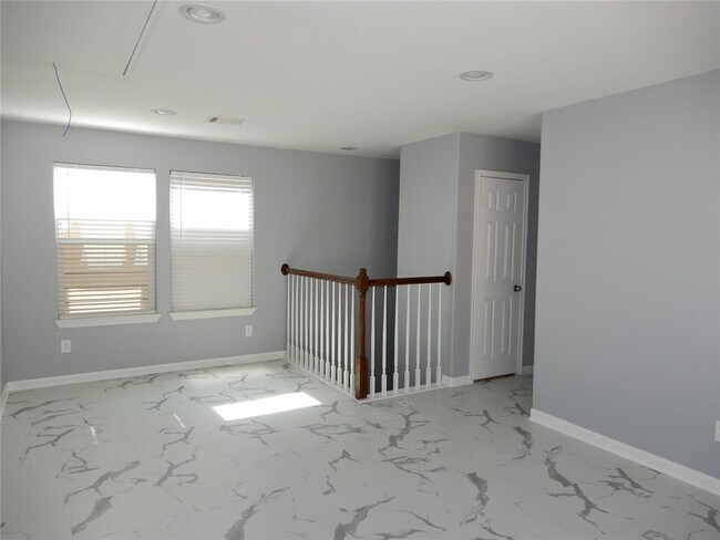 Building Photo - 17115 Wilthorne Gardens Ct