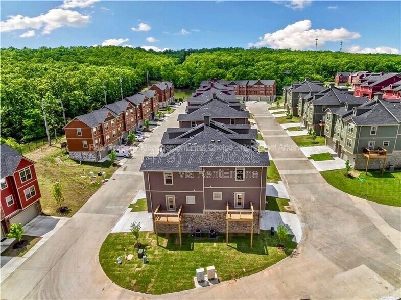 Building Photo - 2770 W Cottonwillow Way