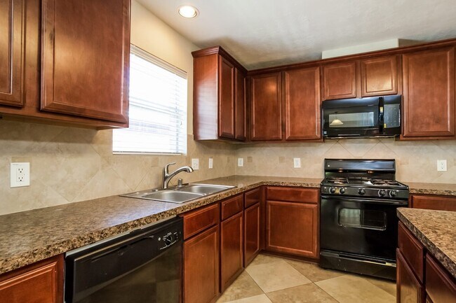 Building Photo - 30723 Ginger Trace Dr