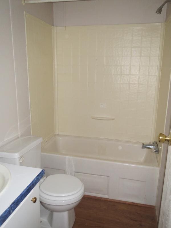 Building Photo - 213 Dogwood Ln