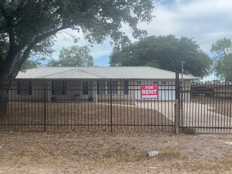 Street view. Whole House is fenced in. - 271 W County Road 2140