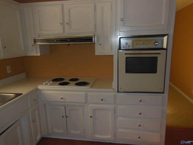 Building Photo - 1725 Millican Pl NW