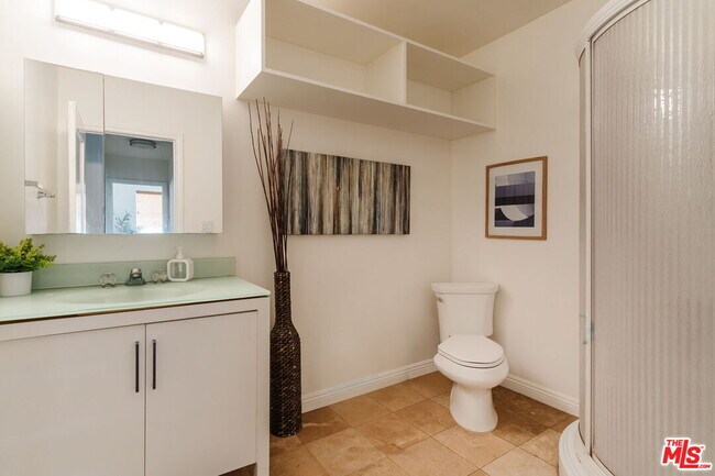 Building Photo - 2060 High Tower Dr