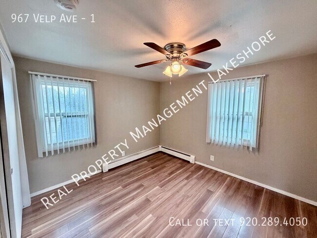 Building Photo - 967 Velp Ave