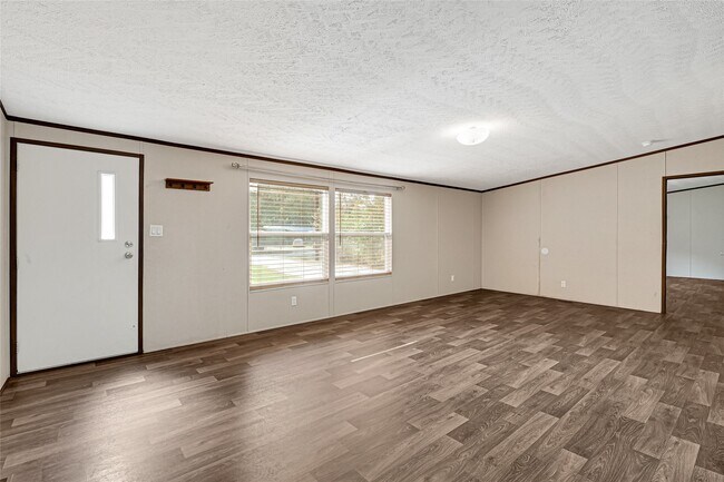 Building Photo - 18565 Huckleberry Ln