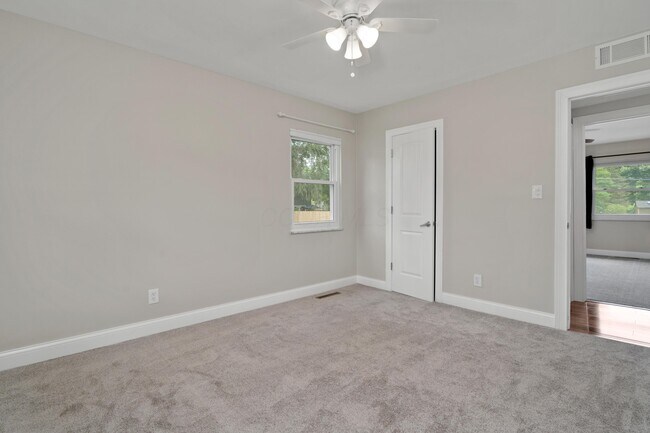 Building Photo - 6744 Merwin Pl