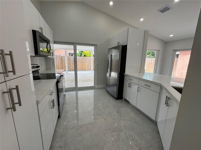 Building Photo - 14263 SW 177th Terrace