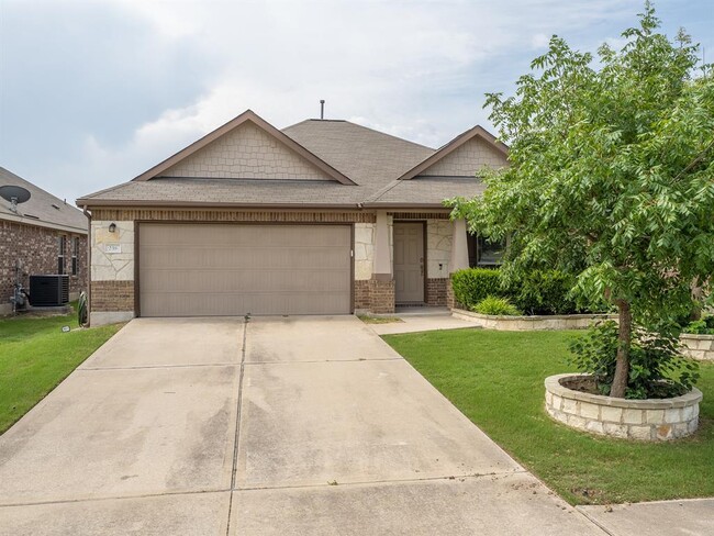 Building Photo - 238 Travertine Trail