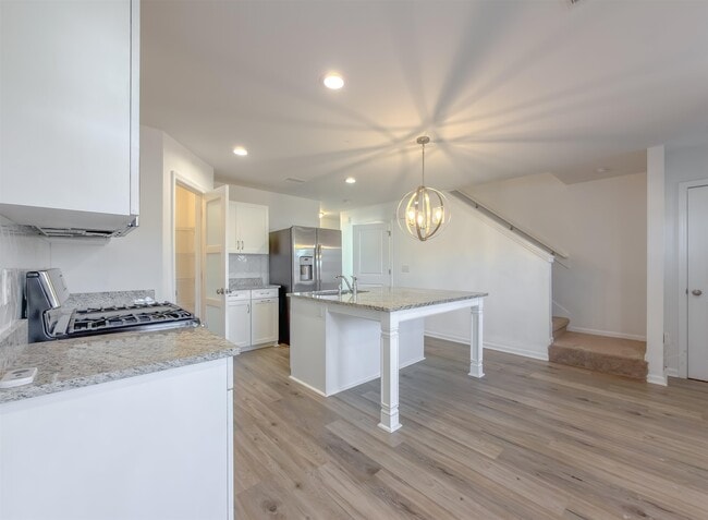 Building Photo - 2856 Blue Blossom Trail