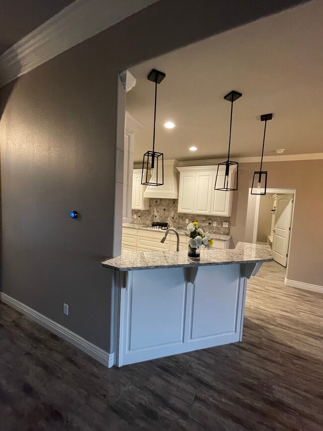 Building Photo - 455 N Snyders Bluff Dr