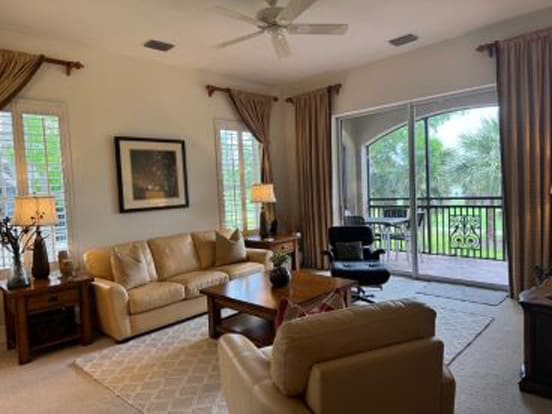 Building Photo - 9142 Cherry Oaks Ln