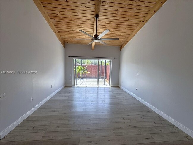 Building Photo - 13640 SW 102nd Ln