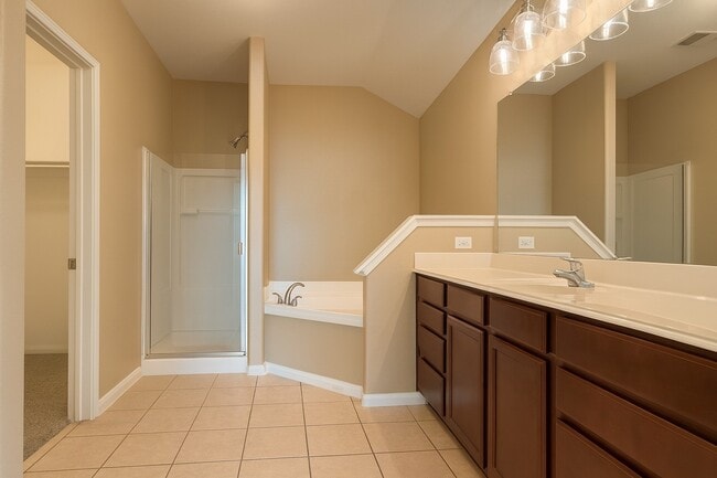 Building Photo - 6626 Poplar Rose Ct.