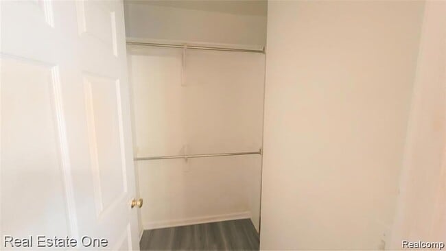 Building Photo - 3581 Reeves Dr