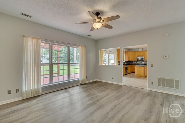 Building Photo - 119 Cherryfield Ln