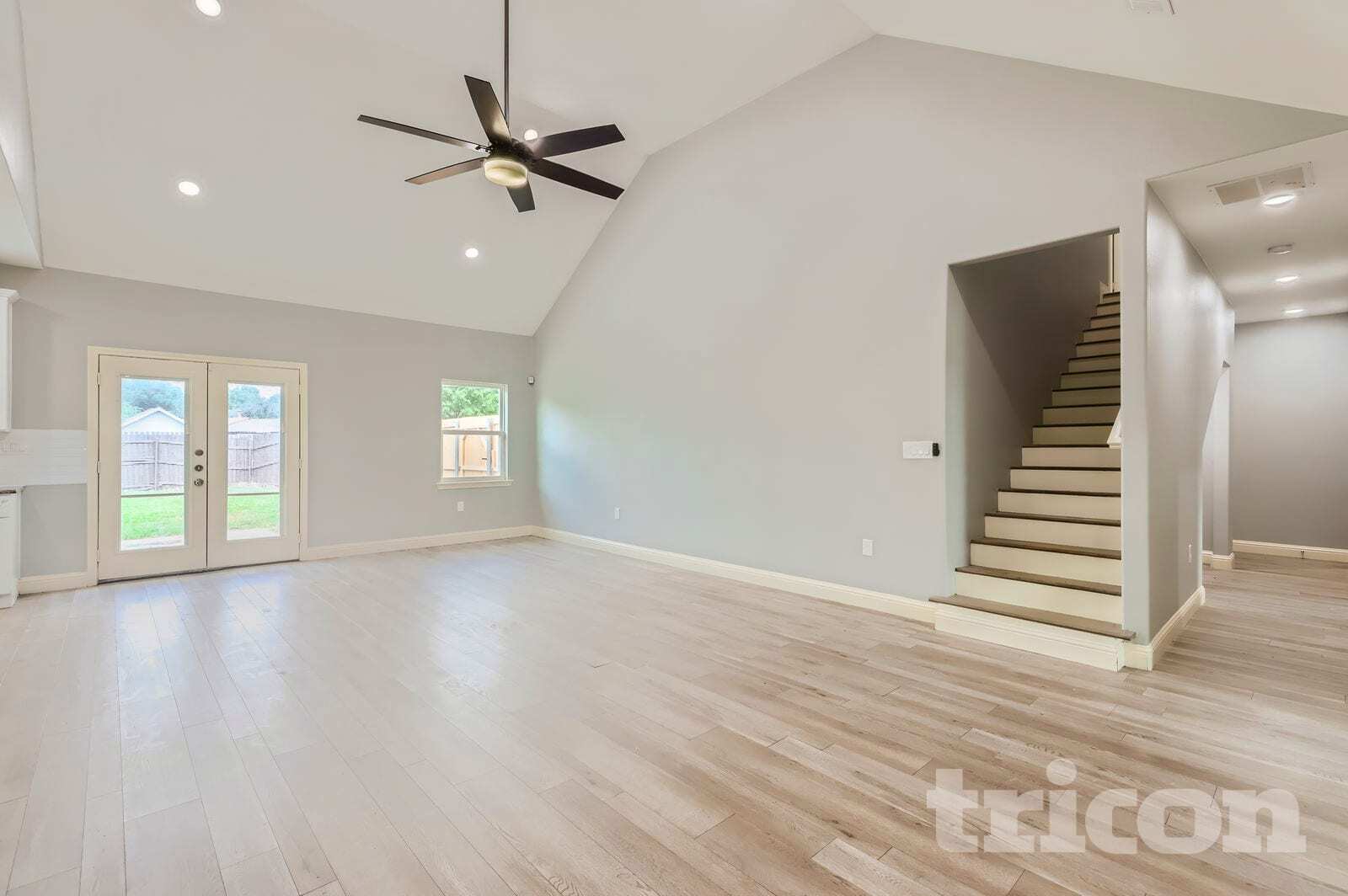 Building Photo - 5617 Kerry Ln