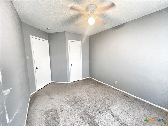 Building Photo - 13907 Quarles St