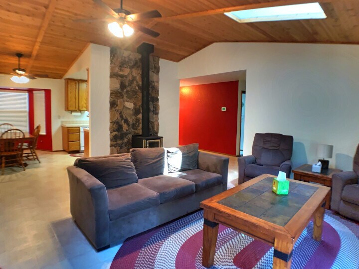 Building Photo - 6210 Kokanee Ln