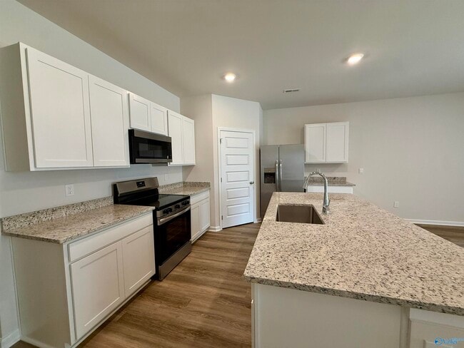 Building Photo - 1263 Eidson St