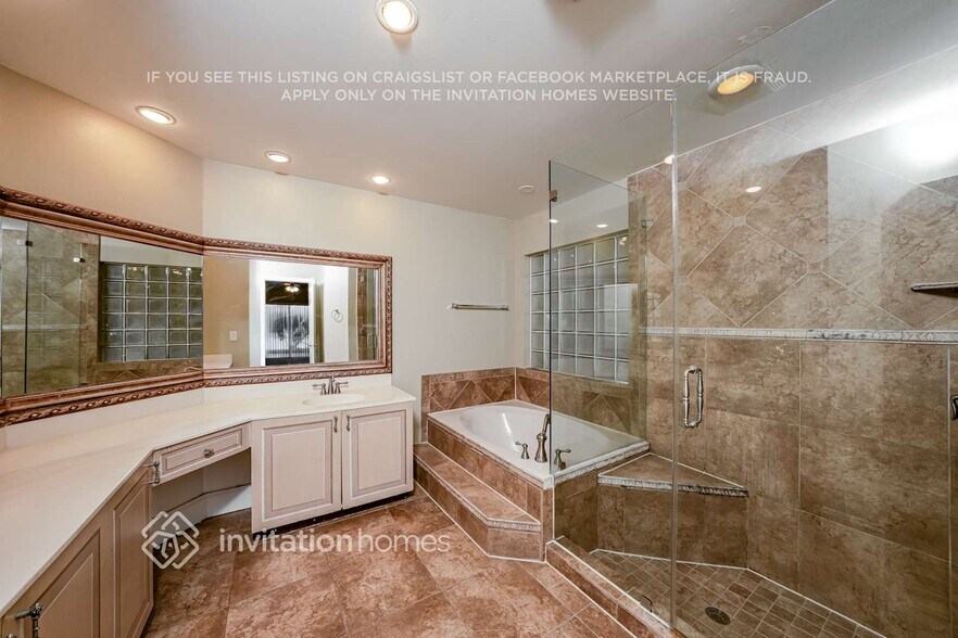 Building Photo - 7810 Hoffy Cir