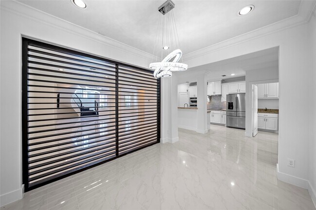 Building Photo - 13419 Preston Cliff Ct