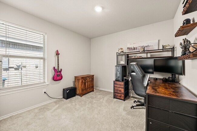 Building Photo - 3132 Newfield Ct