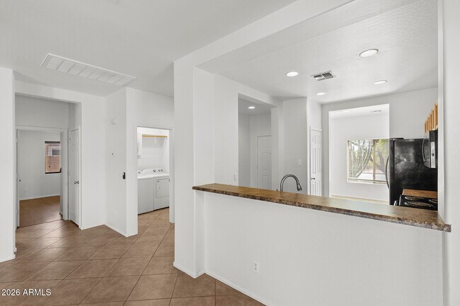 Building Photo - 33521 N 26th Ave