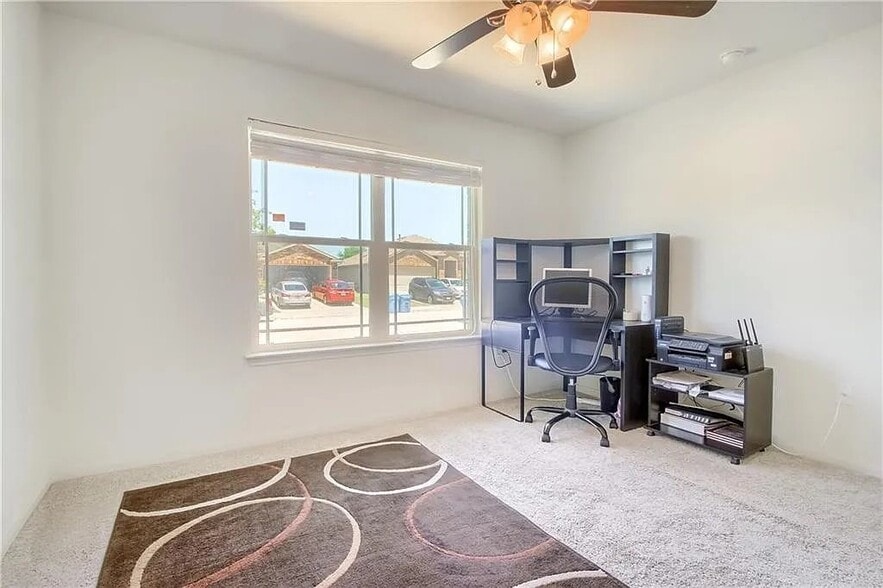 Building Photo - 13817 Sierra Wind Ln
