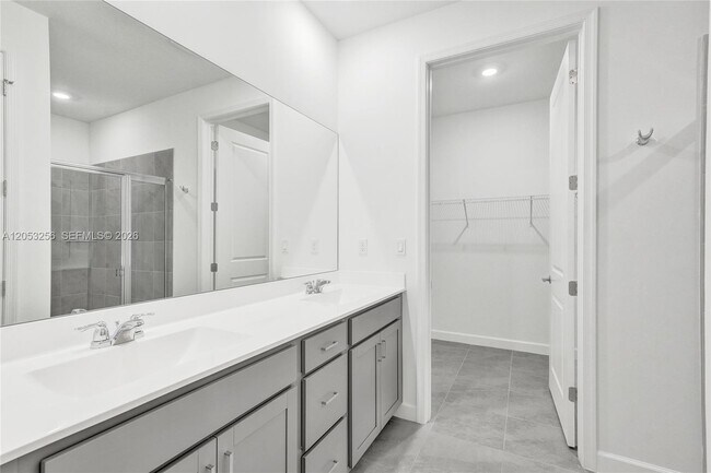 Building Photo - 3783 Harborside Ave