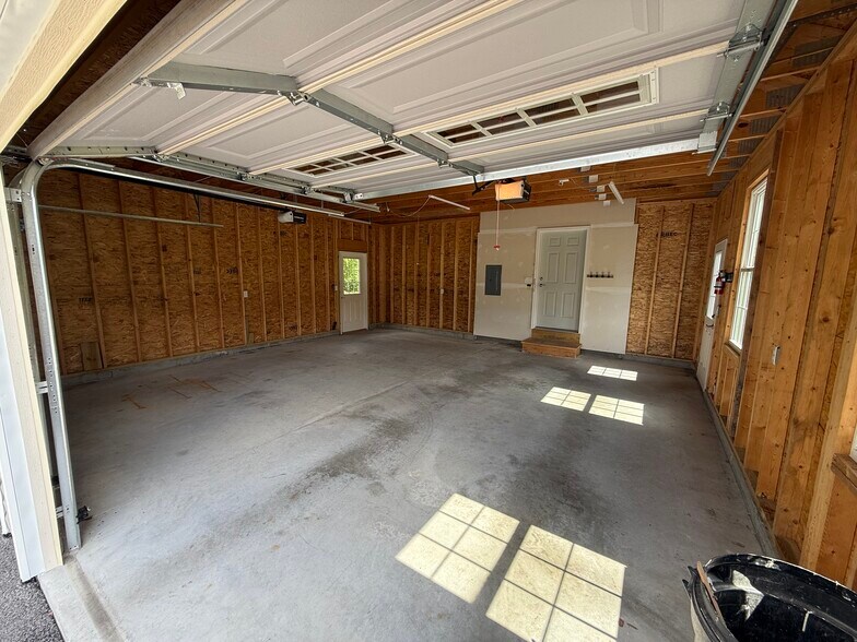 Building Photo - 1801 Trumansburg Rd