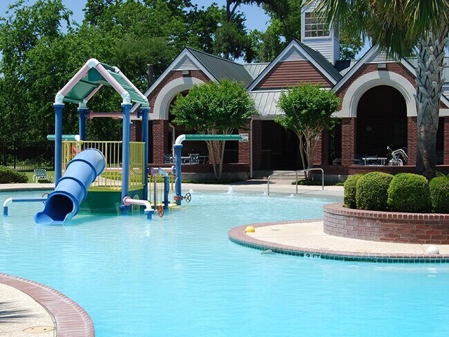 Building Photo - 6806 Flowermound Dr