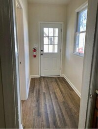 Building Photo - 243 Noble St