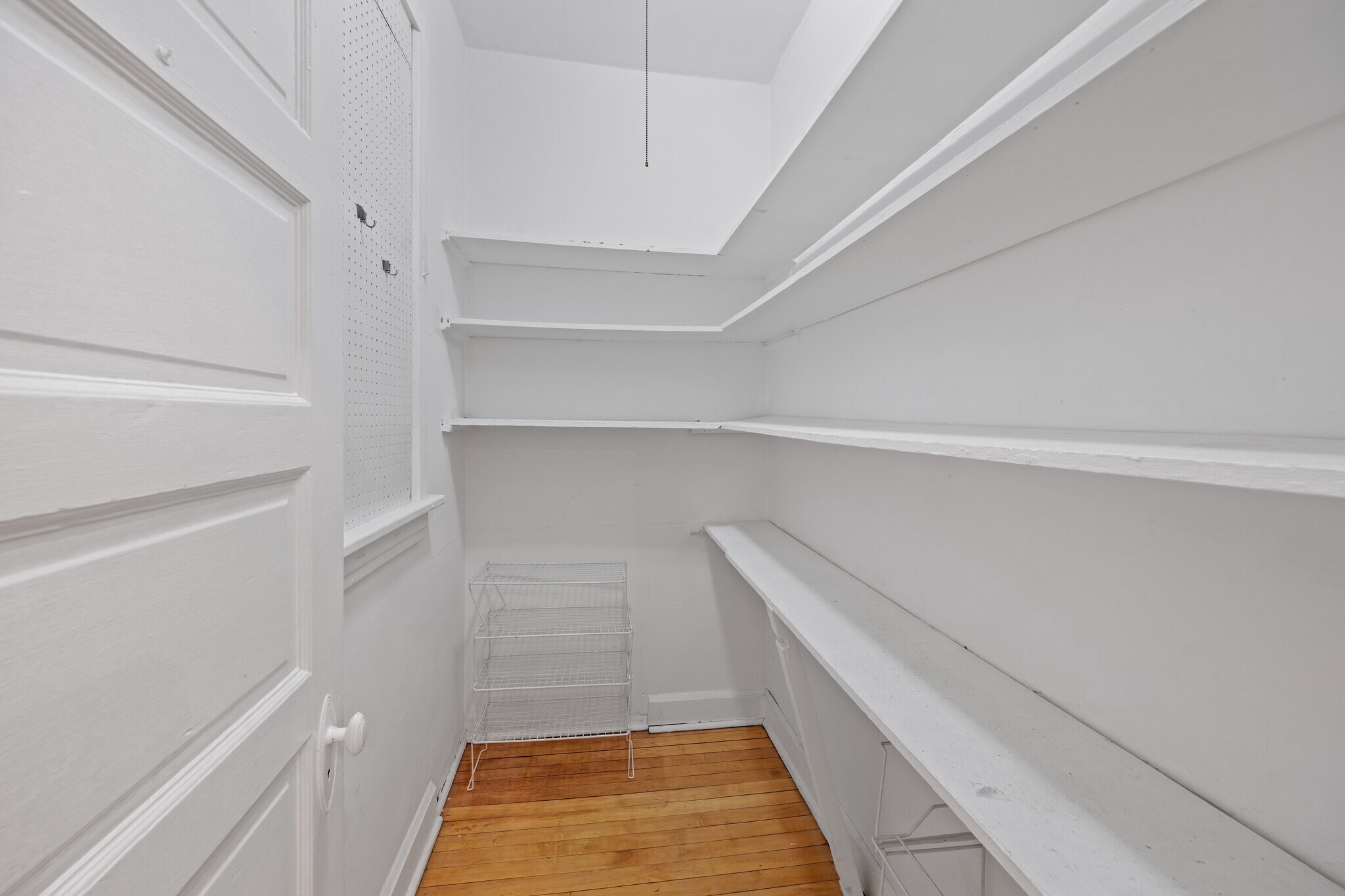 Building Photo - 3915 N Seeley Ave