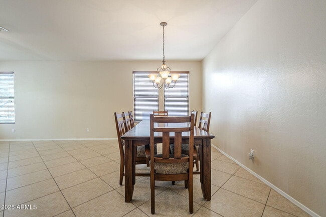 Building Photo - 3484 E Gary Way