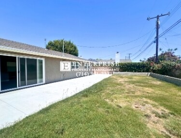 Building Photo - 3-Bedroom Single-Family Home in Garden Grove | Updated Kitchen