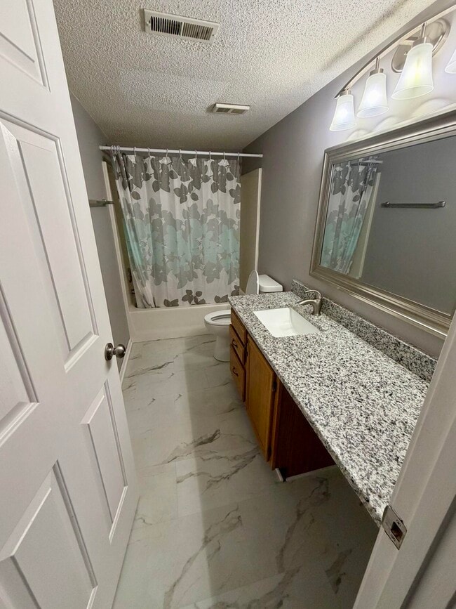 Building Photo - 4723 Brandon Woods St