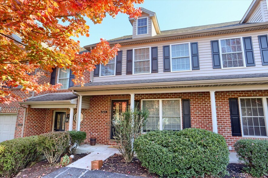 Building Photo - 523 Northstar Dr