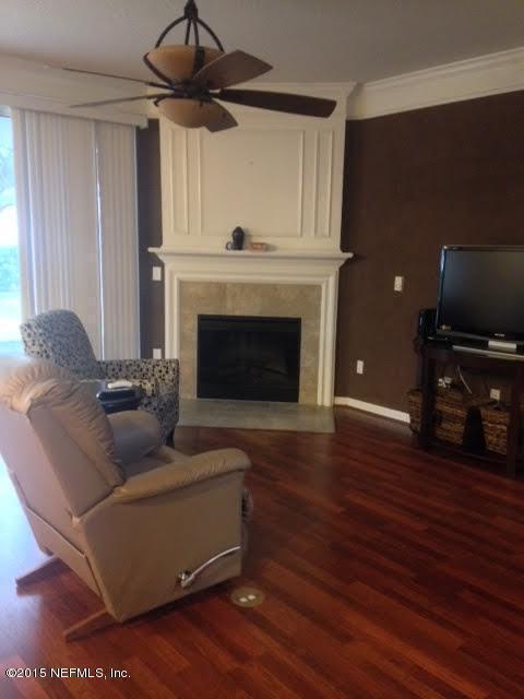 Building Photo - 11141 Castlemain Cir S