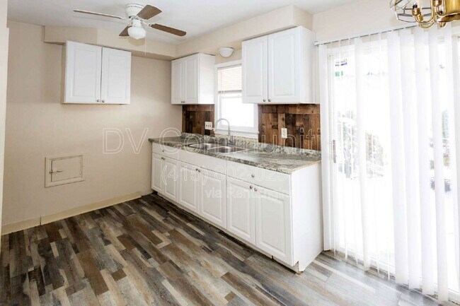 Building Photo - 14147 Pease Rd