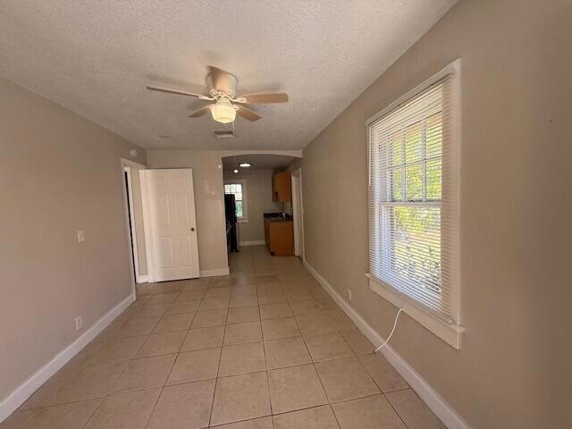 Building Photo - 400 Metcalf Ct