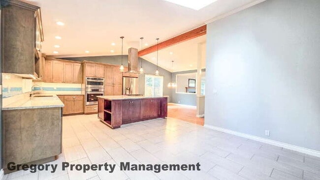 Building Photo - First Time Rental! Newly Remodeled 3bed 2bath Super clean home in top condition. Just under 1 acr...