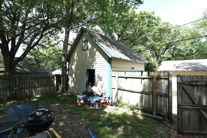 Building Photo - 942 Missouri St