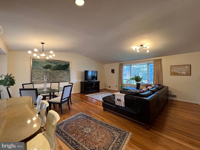 Building Photo - 6310 Carnegie Dr