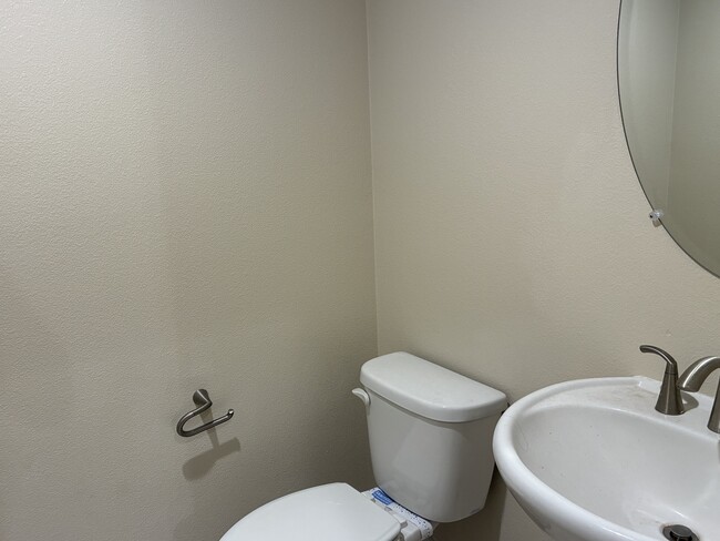 Building Photo - 263 Wild Rose Wy