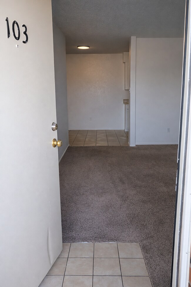 Building Photo - Move In for Just $299 – 1-Bedroom Special at Sundown Apartments!