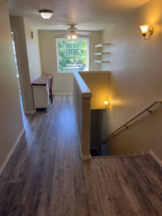 Building Photo - 2327 Sam Parrett Dr