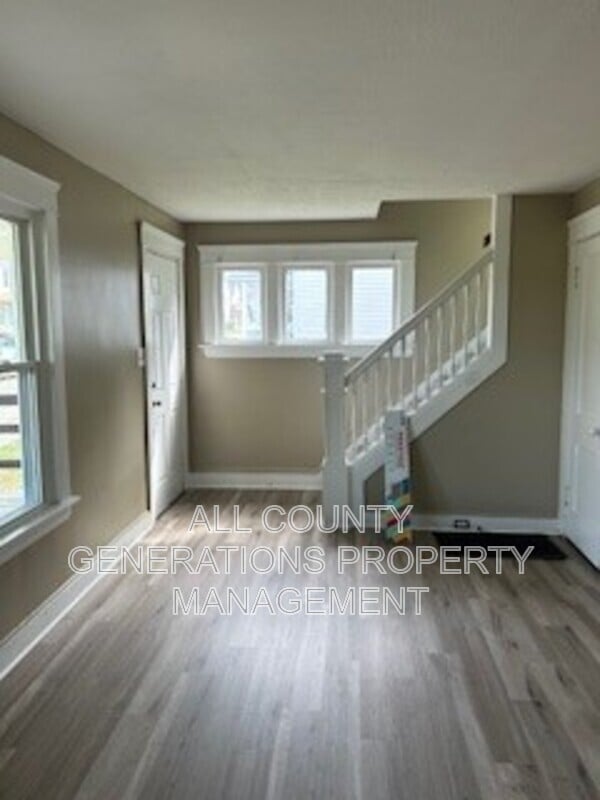 Building Photo - 7700 Goodman Ave