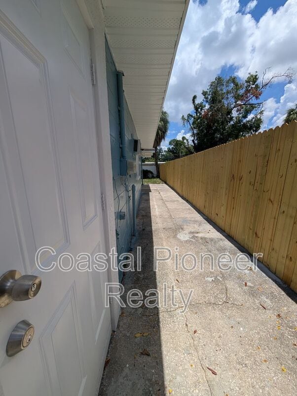 Building Photo - 3721 N Whittier St