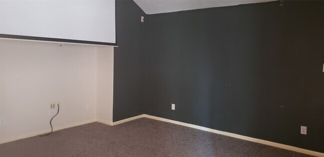 Building Photo - 22106 Bridgestone Oak Dr