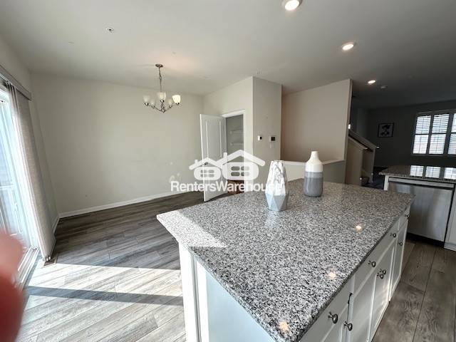 Building Photo - 2267 Kelston Pl